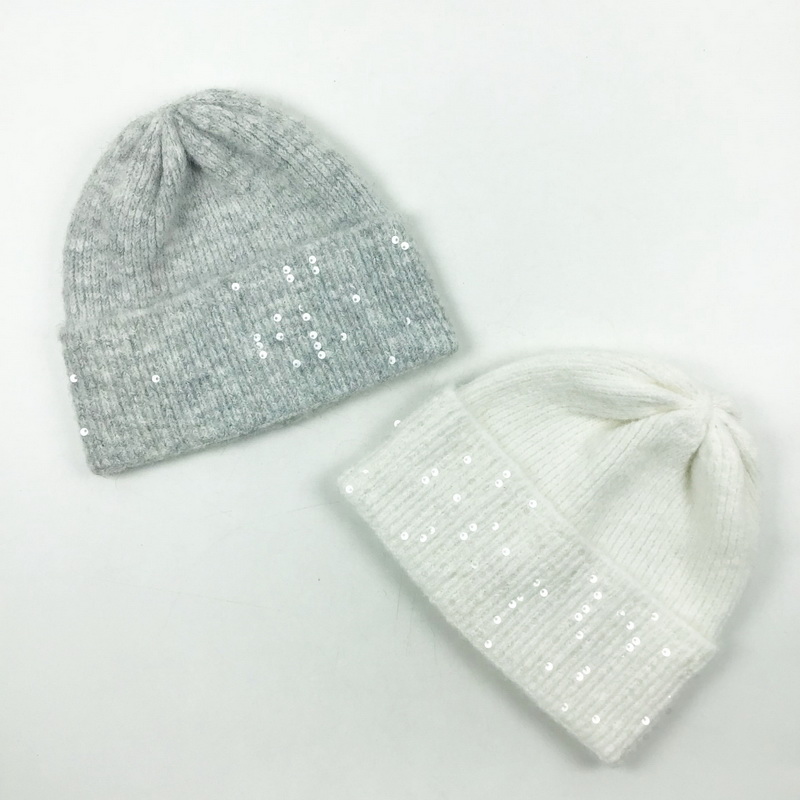 Classic knit hat