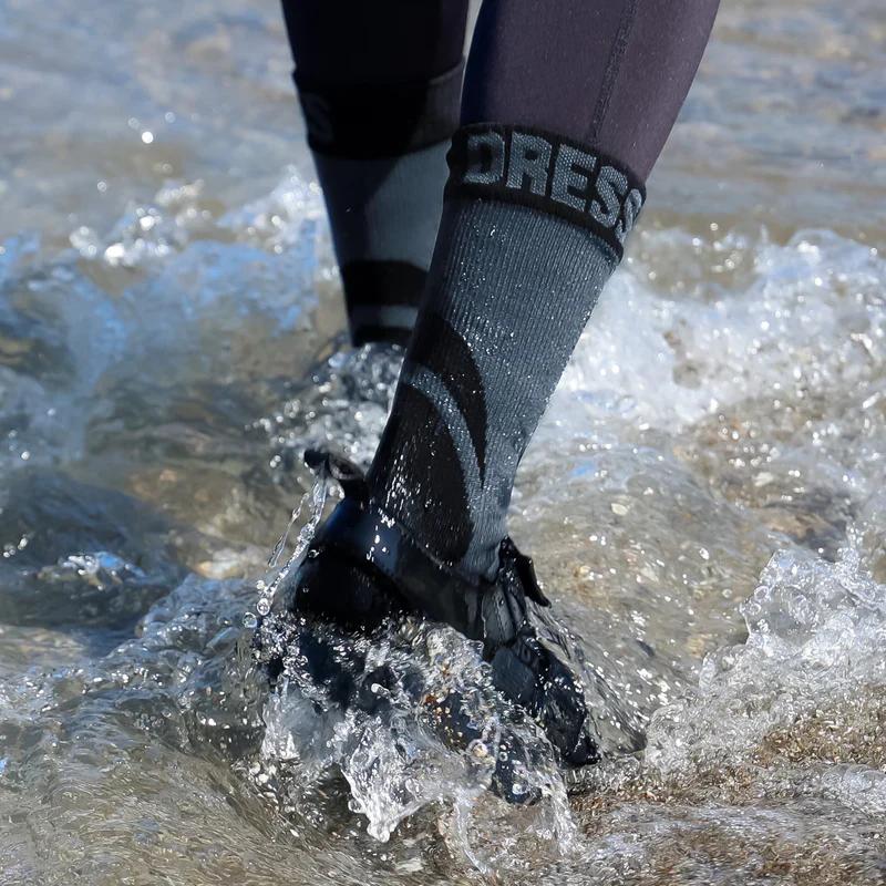 Waterproof socks